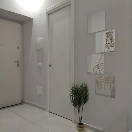 Cozy Near Cathedral